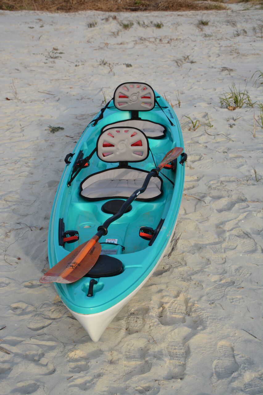 Kayaks: Skimmer 140 Tandem by Hurricane Kayaks - Image 4558